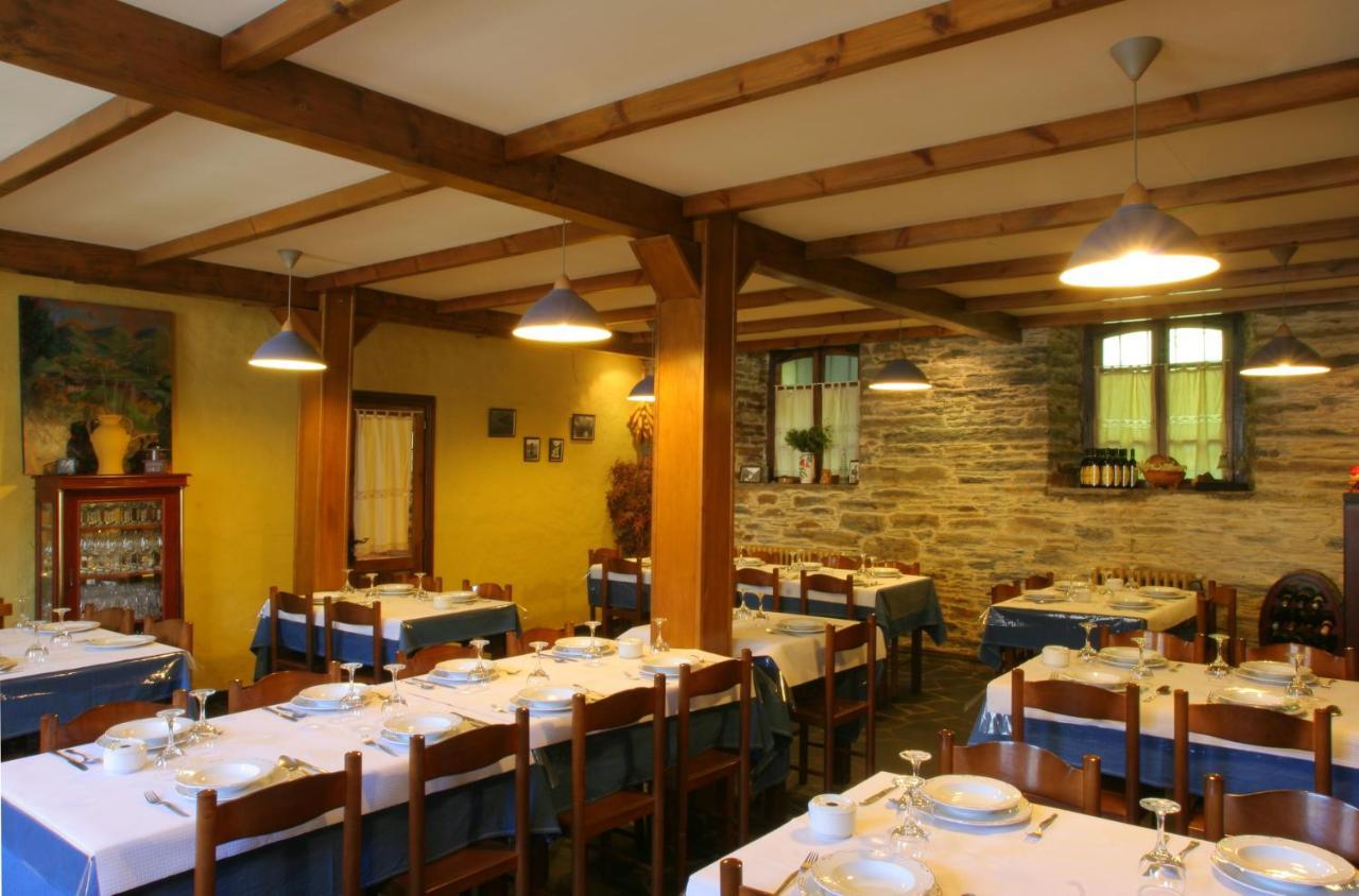 Villanueva de Oscos Hotel Rural Oscos מראה חיצוני תמונה
