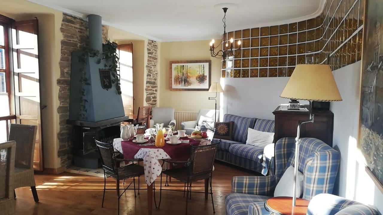 Villanueva de Oscos Hotel Rural Oscos מראה חיצוני תמונה